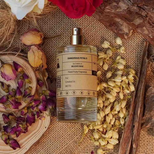 Trussardi нәзік раушангүл иіссуының біз жасаған нұсқасы